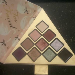 Too Faced Eyeshadow Palette